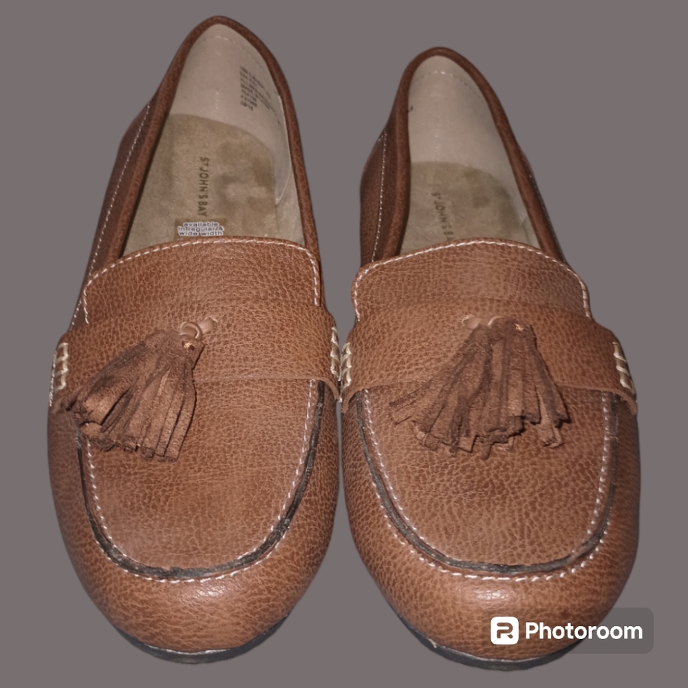 🎈🆕NWT St John's Bay Vegan Leather Tassel Loafers Size 10 Light Brown Neptune